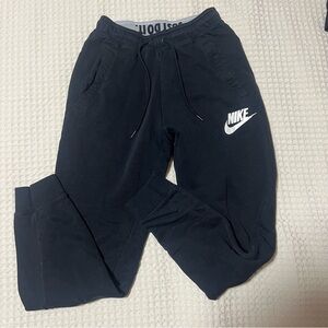 Nike Black Sweatpants Comfortable Athletic Wear